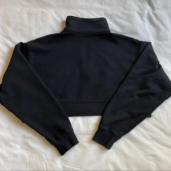 Aritzia Tna Airy Fleece Boyfriend 1/4 Zip Cropped Sweatshirt XS - Picture 6 of 10